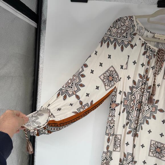 Lovestitch Santa Fe Tassel Dress Womens Size M Ivory Tribal Print Gypsy Bohemian - Picture 6 of 10